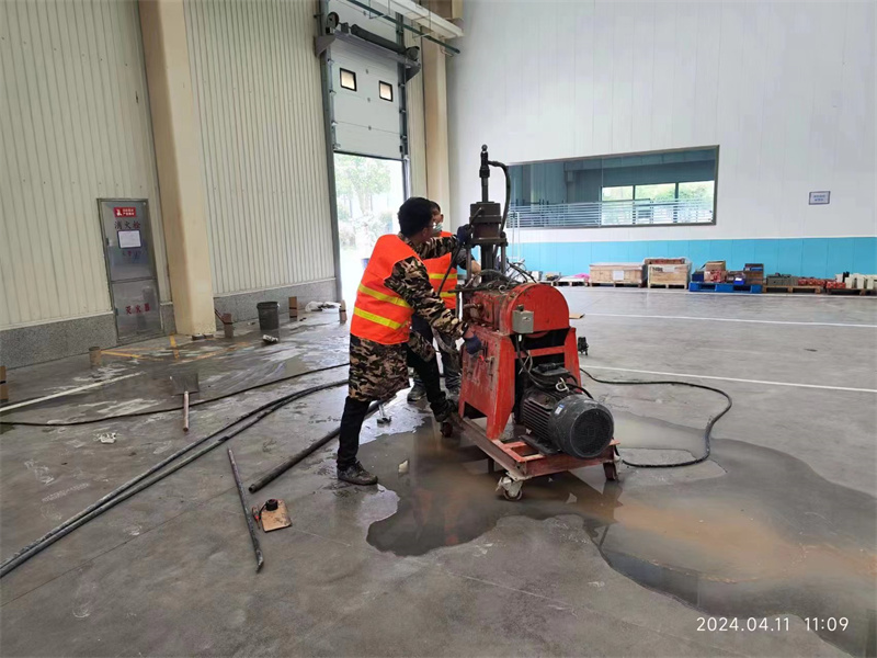 闽侯厂房地面下沉塌陷注浆加固施工